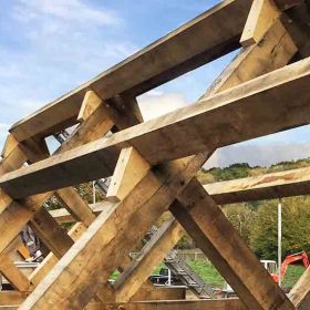 PWH Building new oak truss in New Forest barn renovation